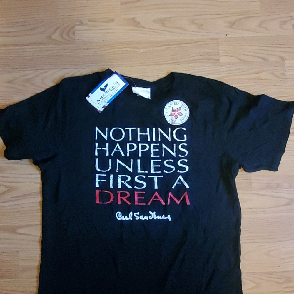 Carl Sanbuurg Offical T Shirt